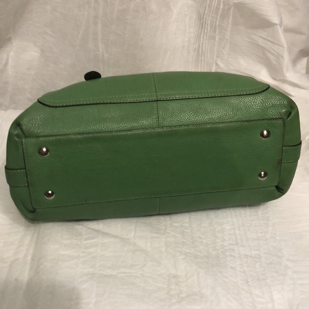 Coach Penelope Green Leaf Pebbled Leather Bag - Picture 8 of 13